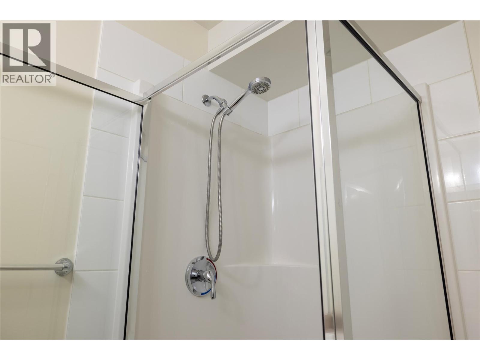#5 1831 Ambrosi Road - 18