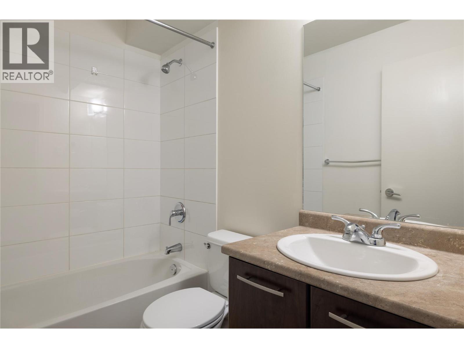 5 1831 Ambrosi Road, Kelowna