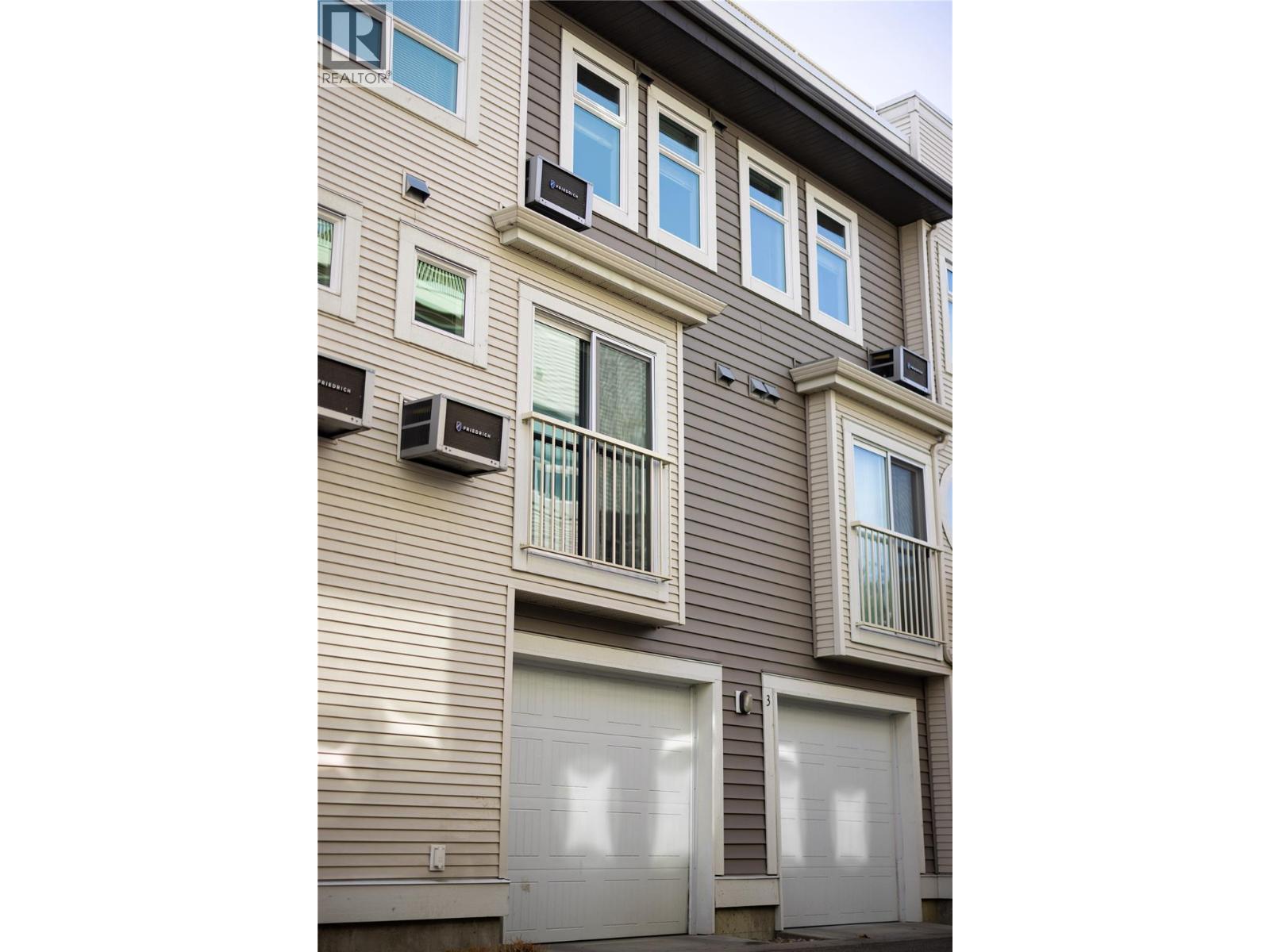 5 1831 Ambrosi Road, Kelowna