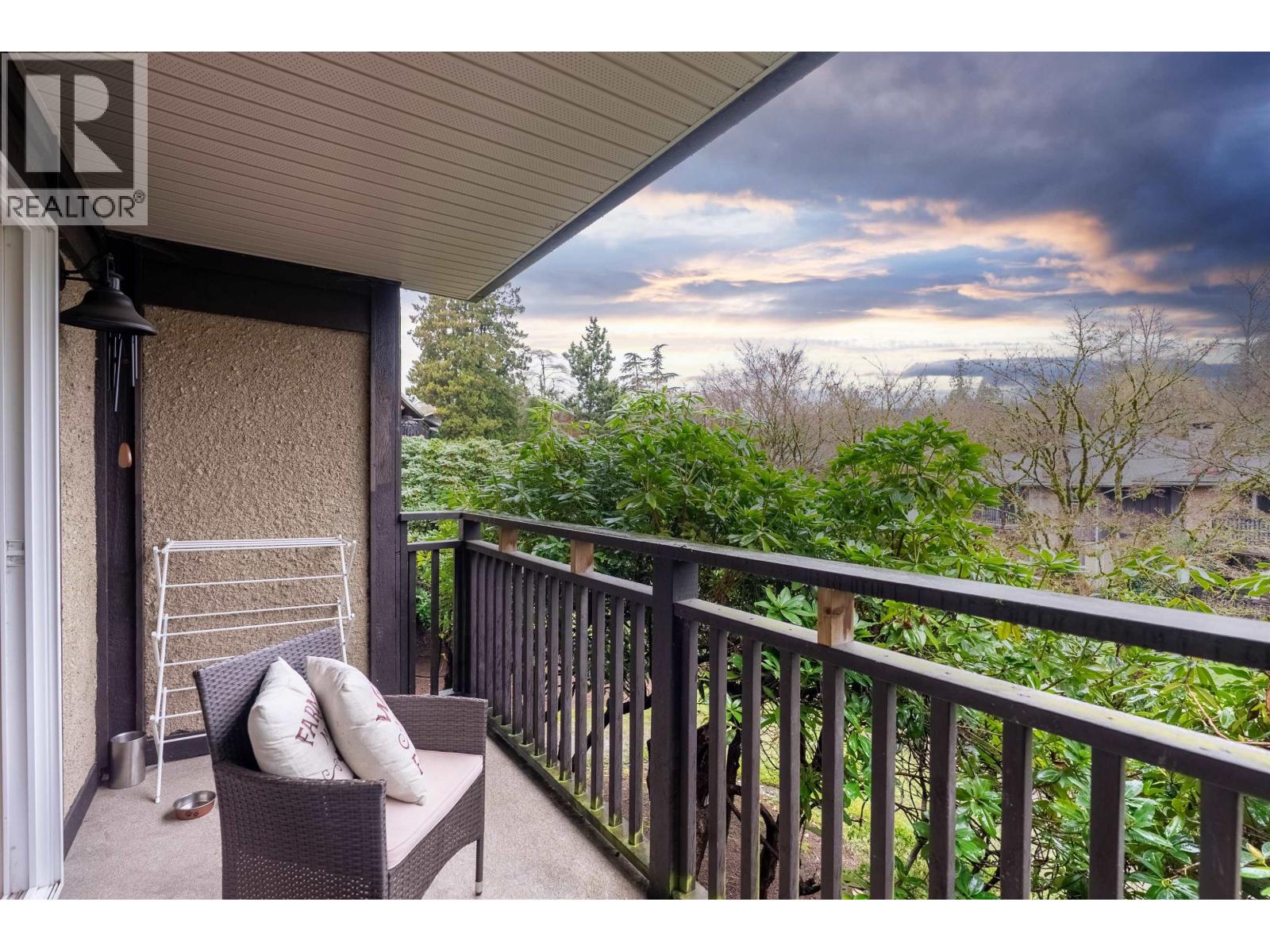 503 555 W 28TH STREET, North Vancouver