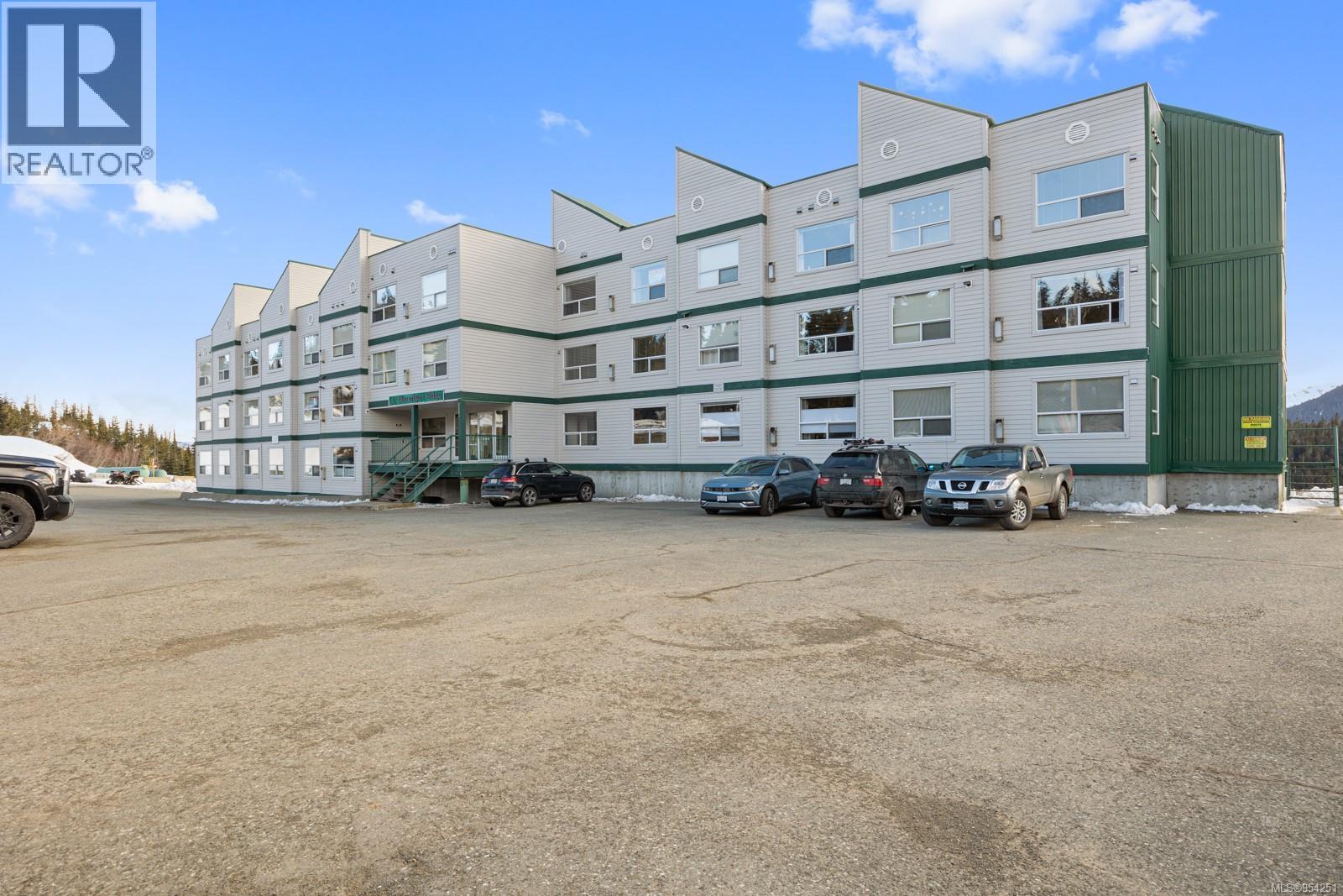 #305 1105 HENRY RD - 16