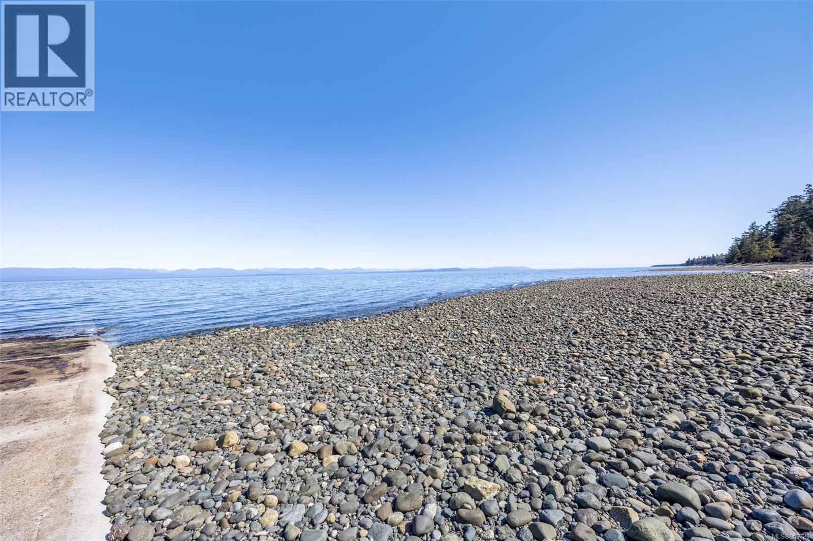 6148 ALDERGROVE DR - 32