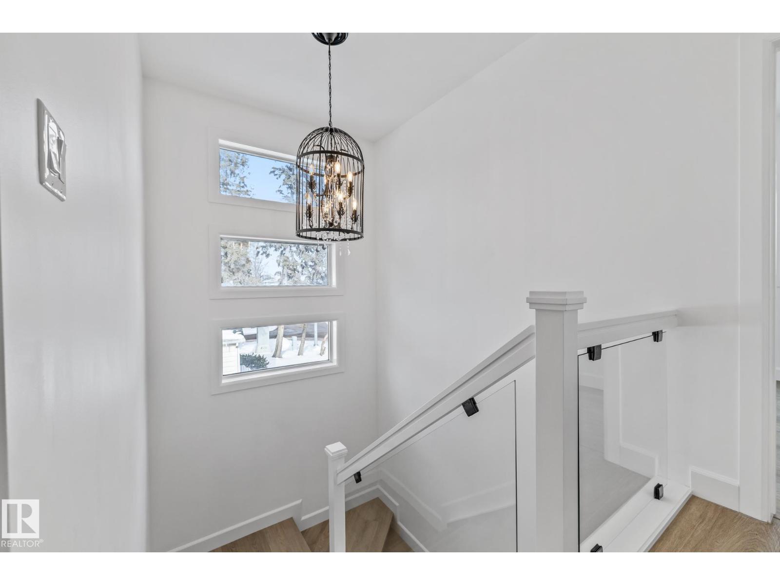 10038 142 ST NW, Edmonton