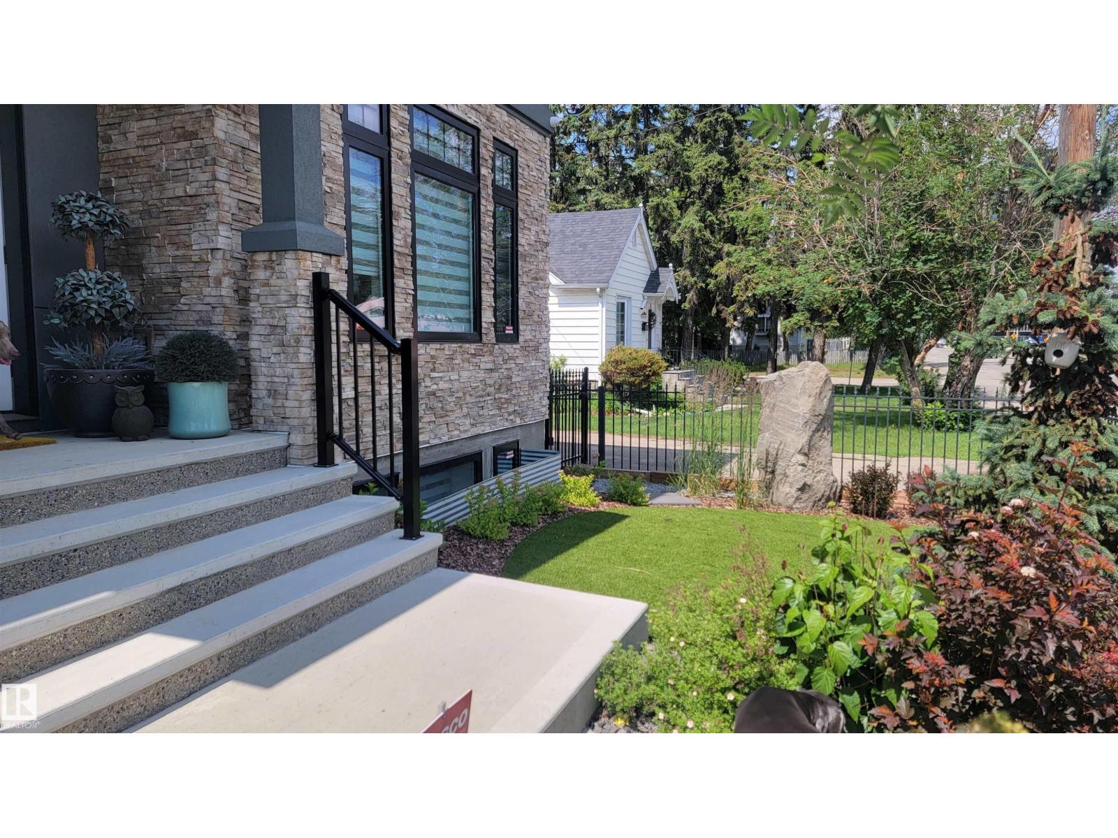 10038 142 ST NW, Edmonton