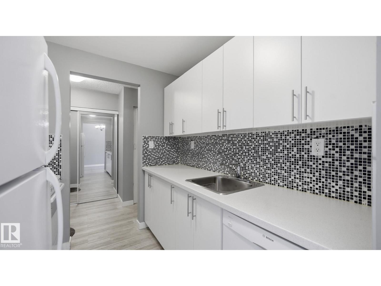 #103 1624 48 ST NW - 9
