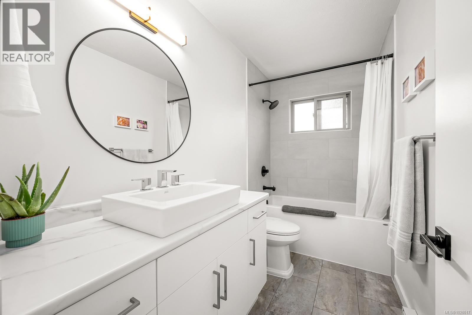 519 PRITCHARD RD - 22