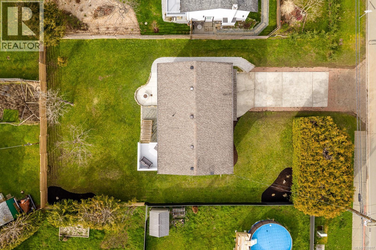 519 PRITCHARD RD - 41