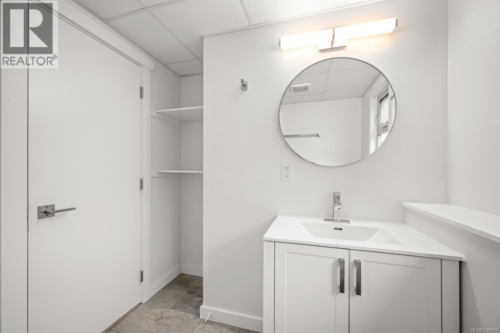 519 PRITCHARD RD - 35