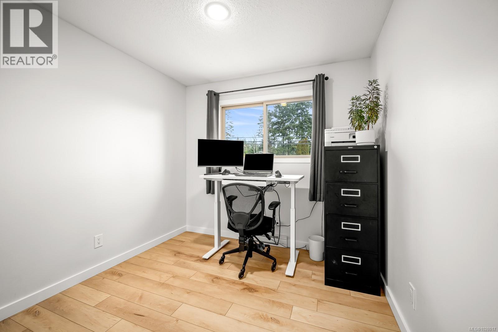 519 PRITCHARD RD - 24