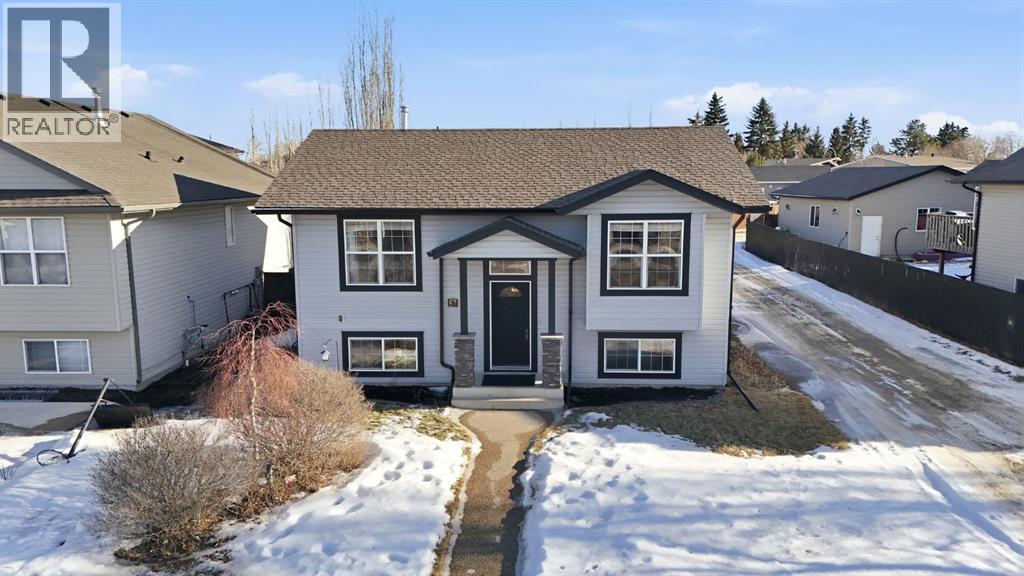 57 Garden Road, Lacombe