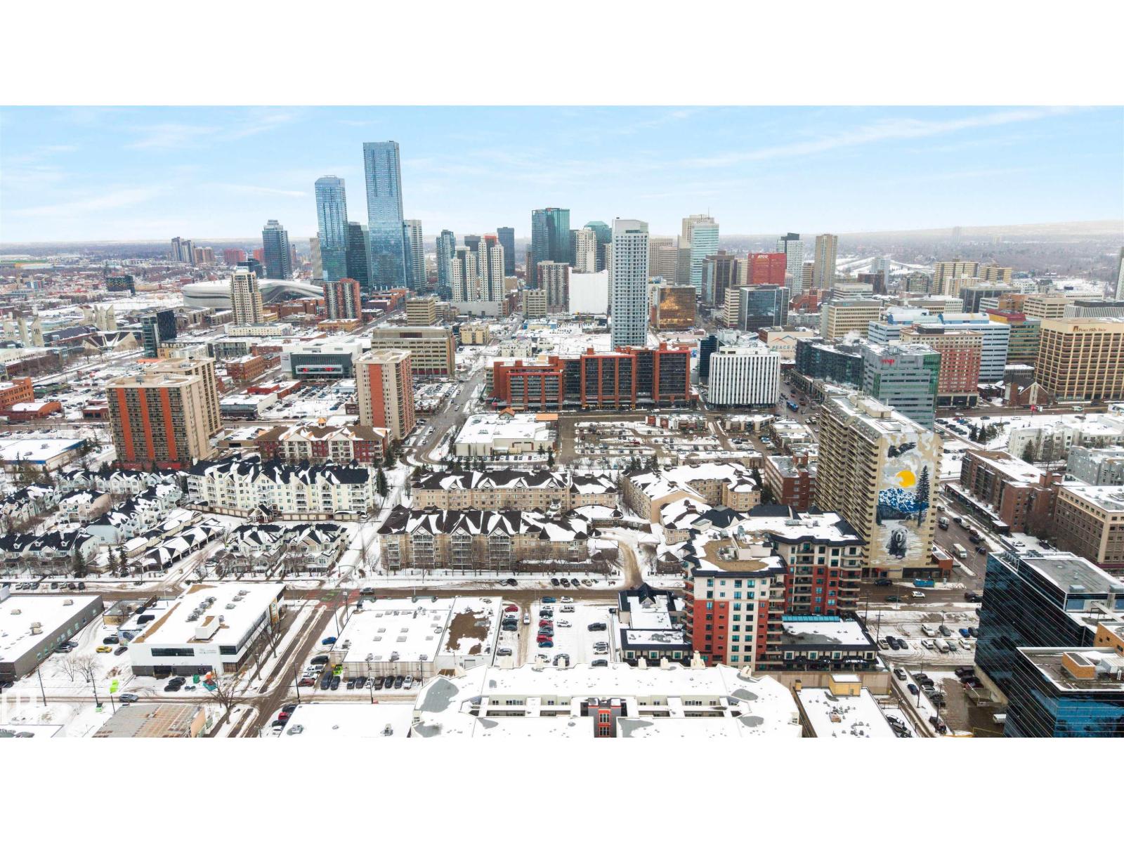 #906 10142 111 ST NW - 30