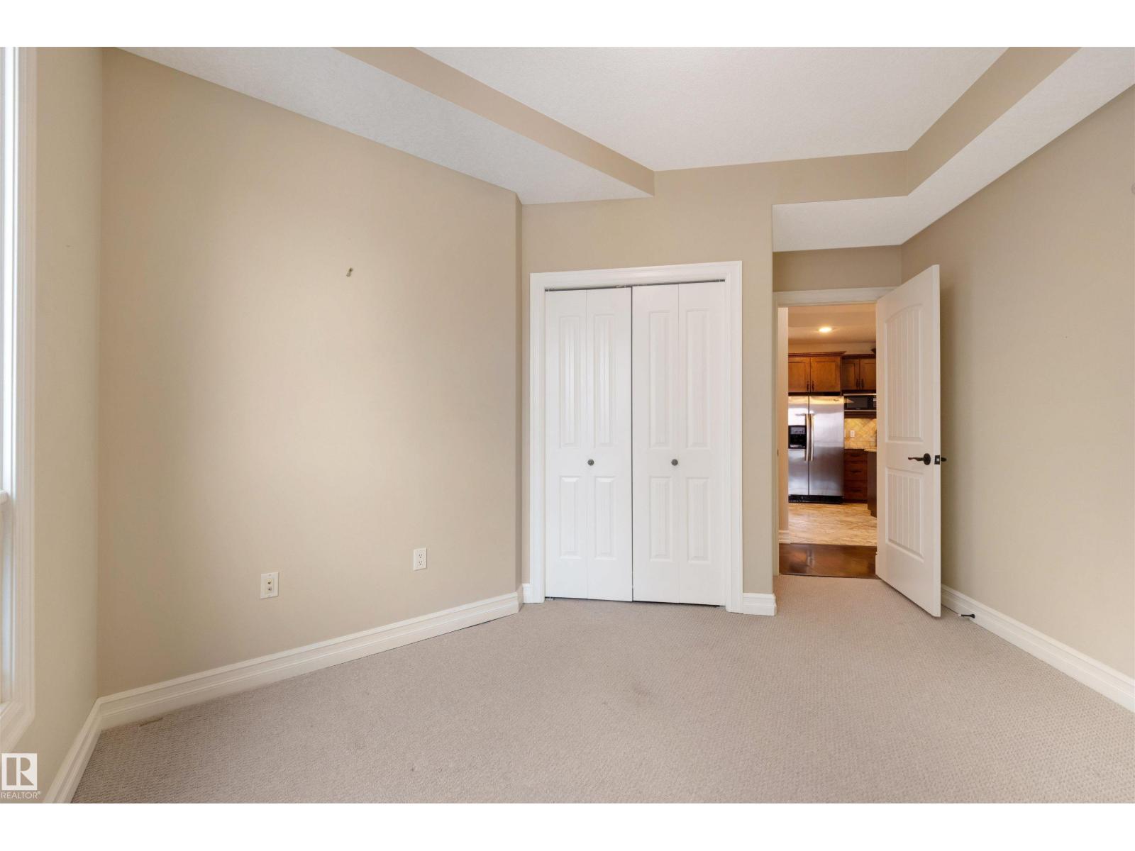 #906 10142 111 ST NW - 14