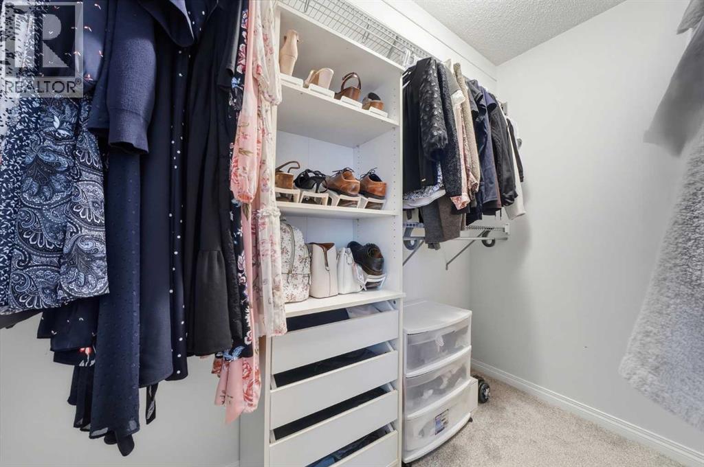 Single Family House for Sale in  Elgin Meadows Park SE McKenzie Towne Calgary 