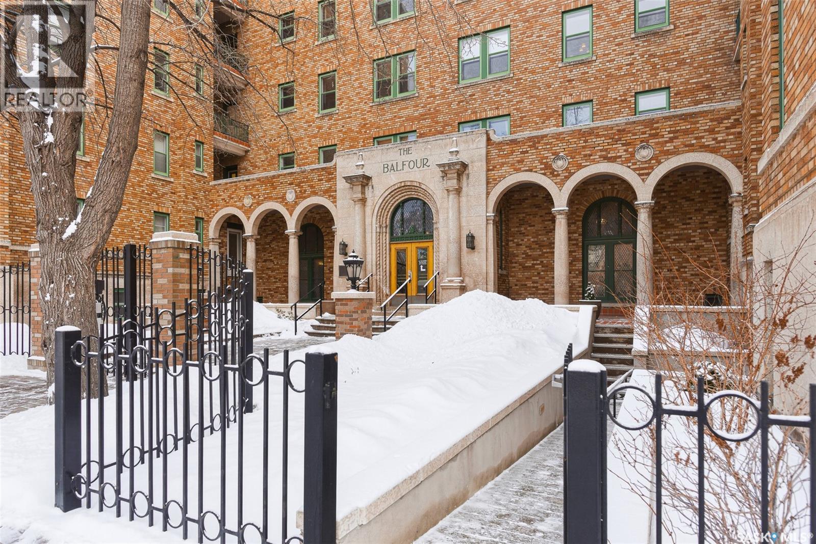 #214 2305 Victoria AVENUE - 5