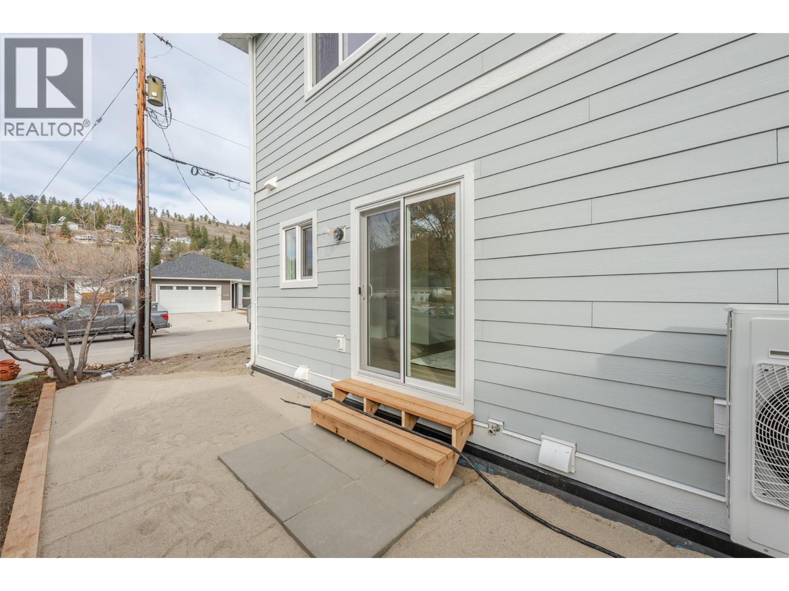 11815 Grant Avenue Unit# 104, Summerland