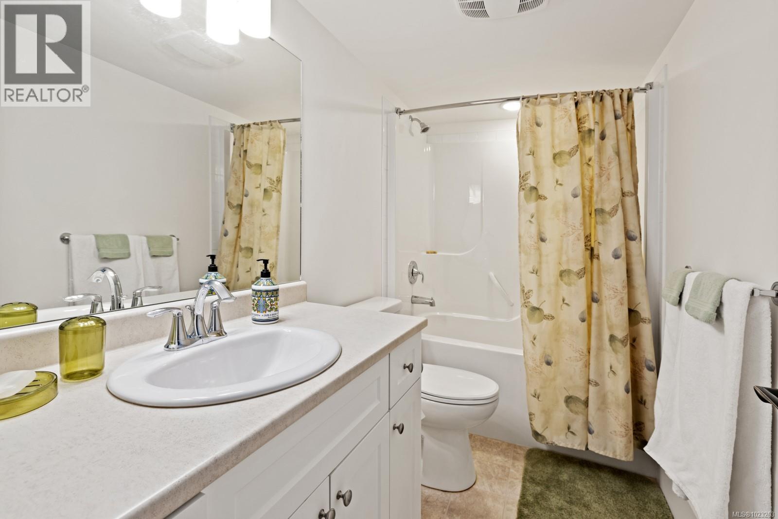 143 Village Way, Duncan