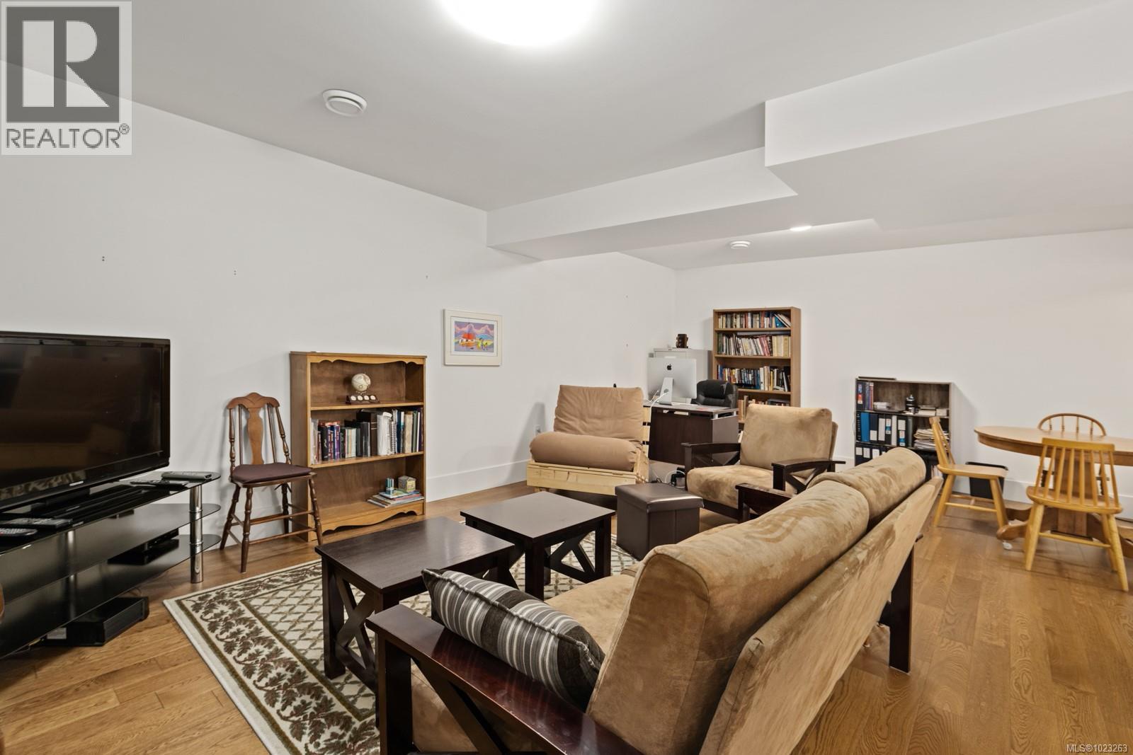 143 Village Way, Duncan