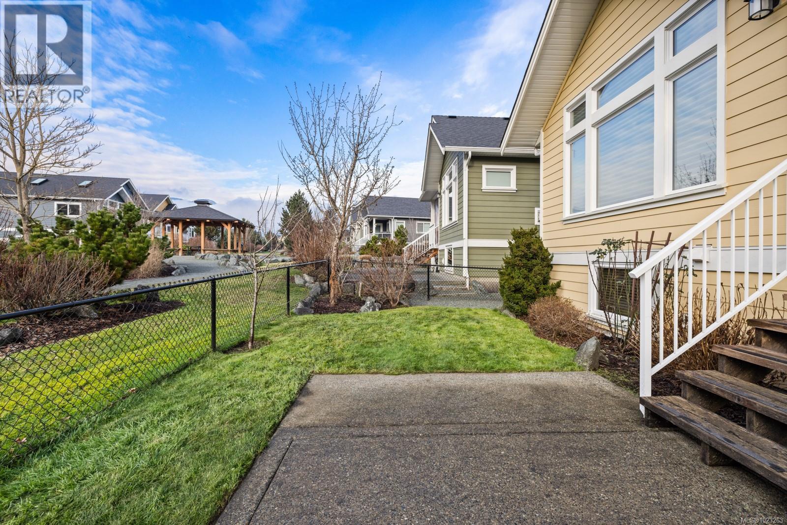 143 Village Way, Duncan