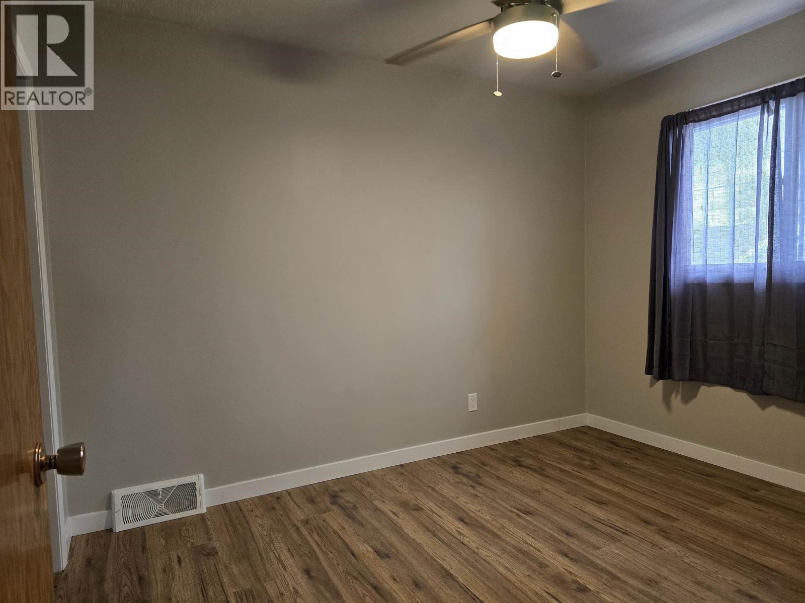 1542 CARNEY STREET, Prince George