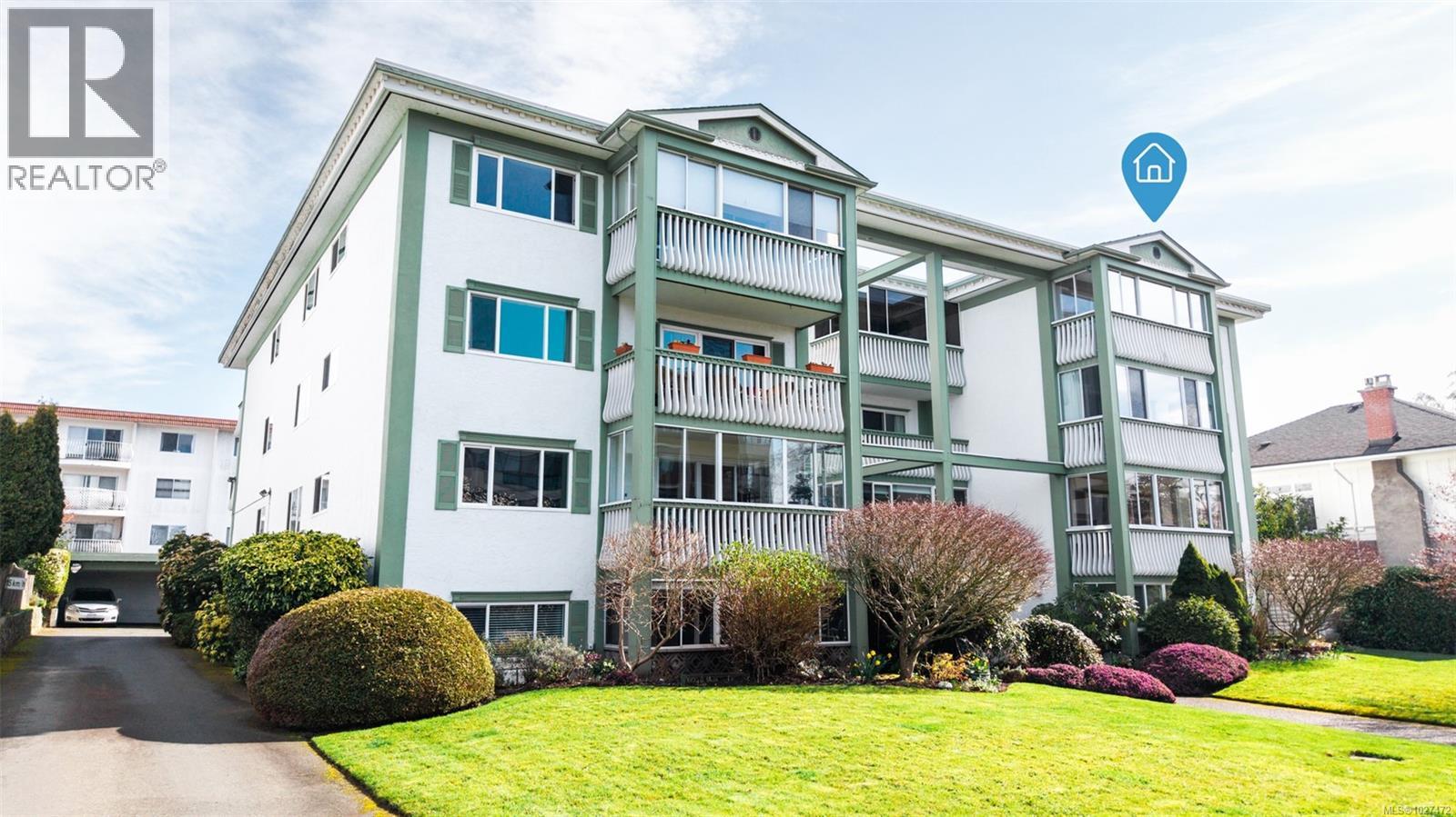 405 415 Linden Avenue, Victoria