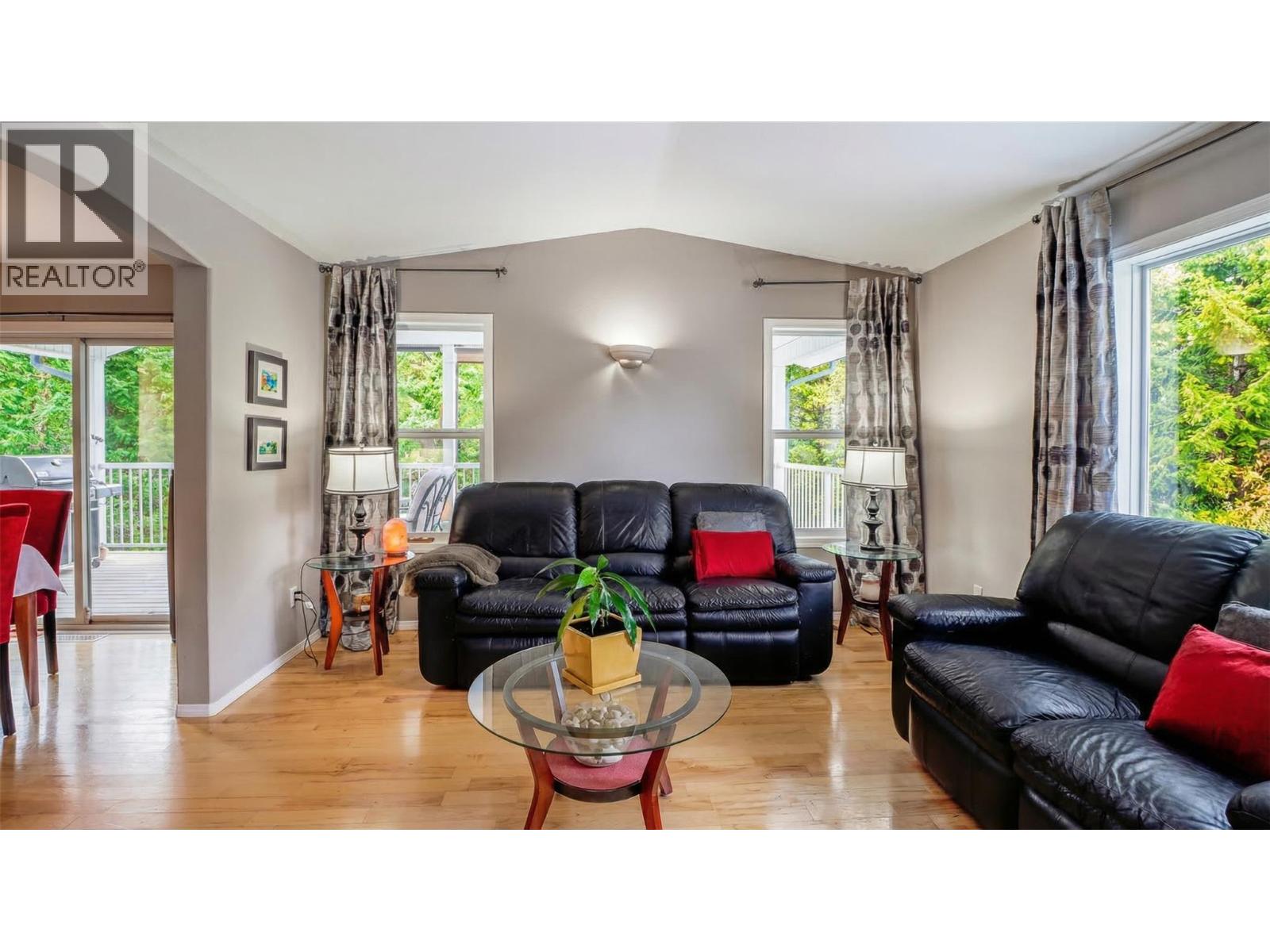 2009 HARRIS ROAD - 8