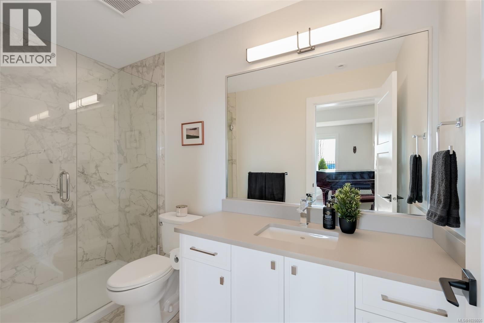  1122 Olivine Mews, Langford