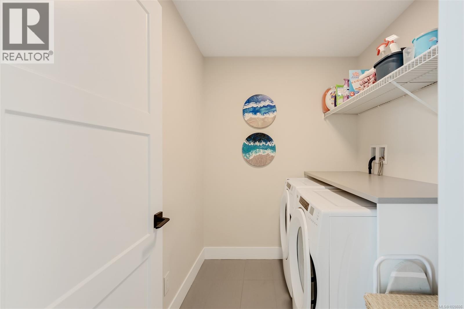  1122 Olivine Mews, Langford