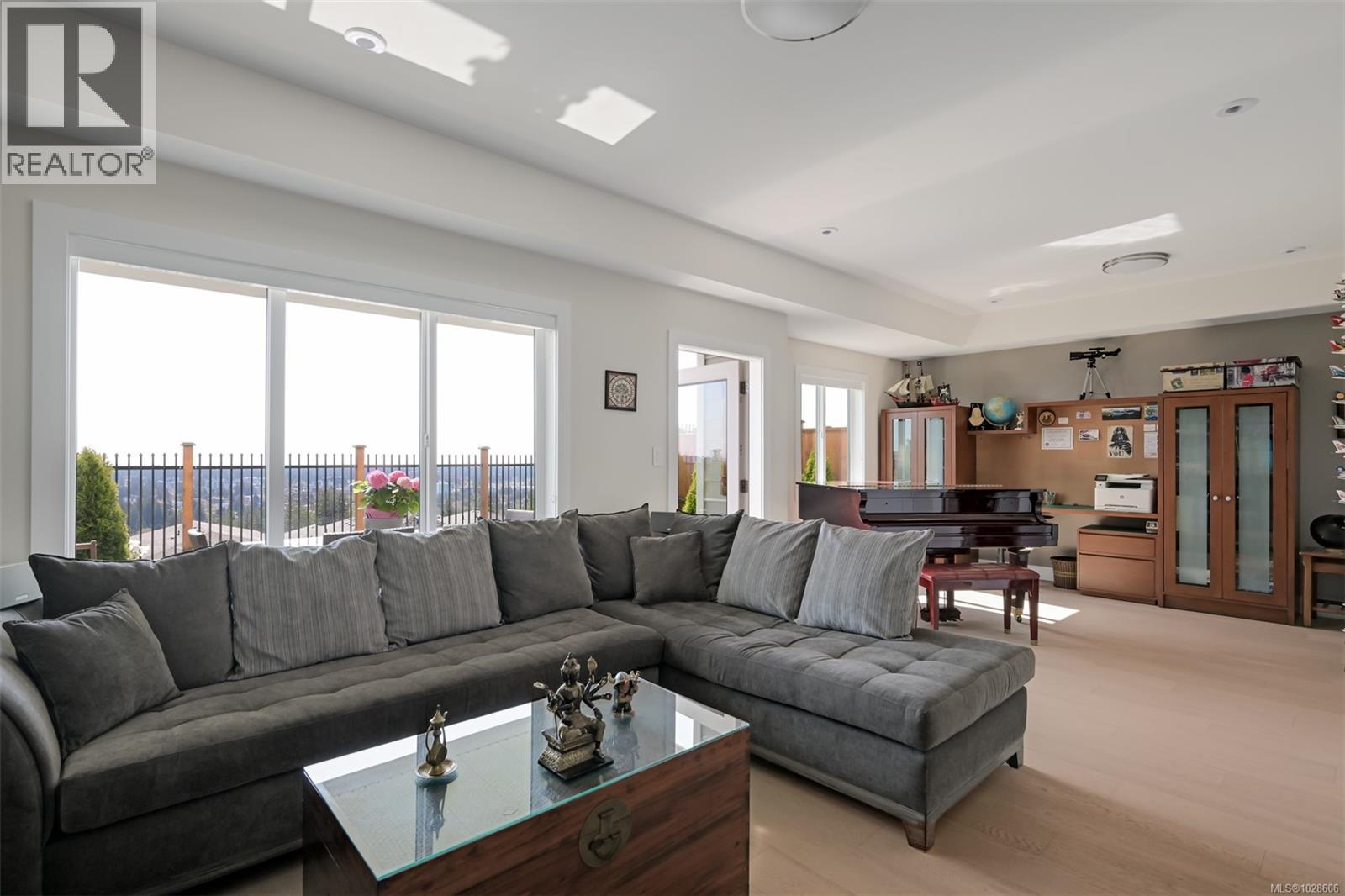  1122 Olivine Mews, Langford