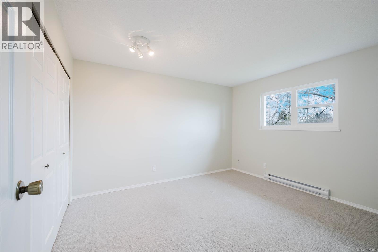  363 Pooley Place, Esquimalt