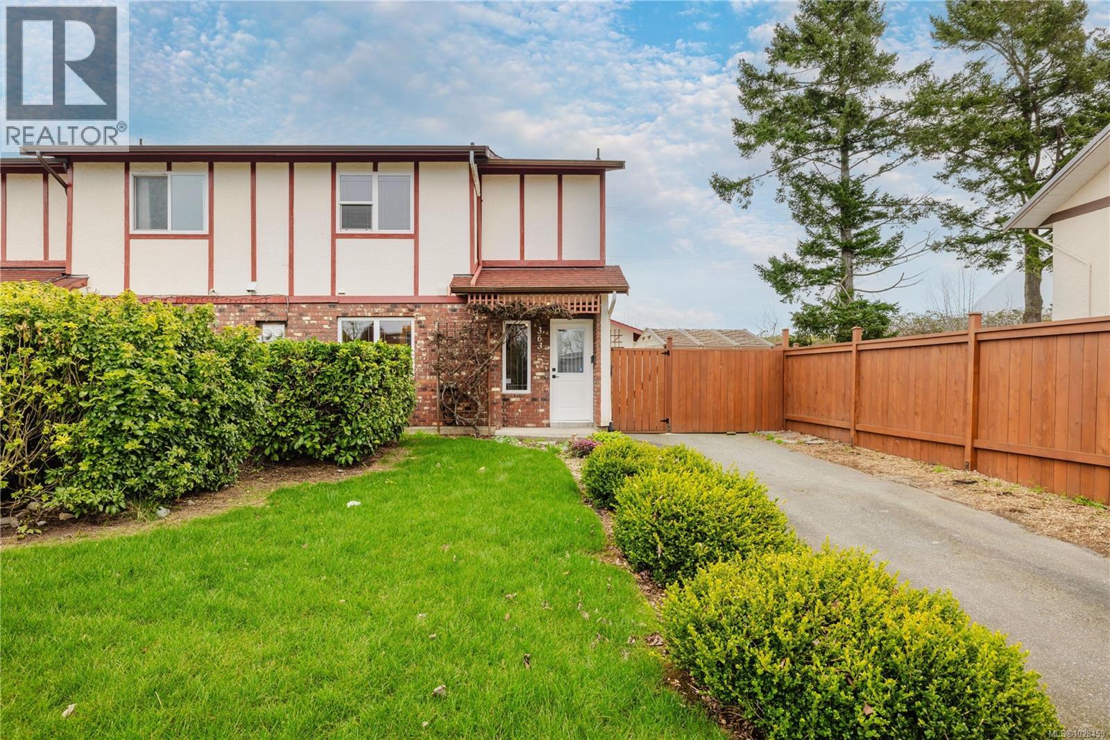  363 Pooley Place, Esquimalt