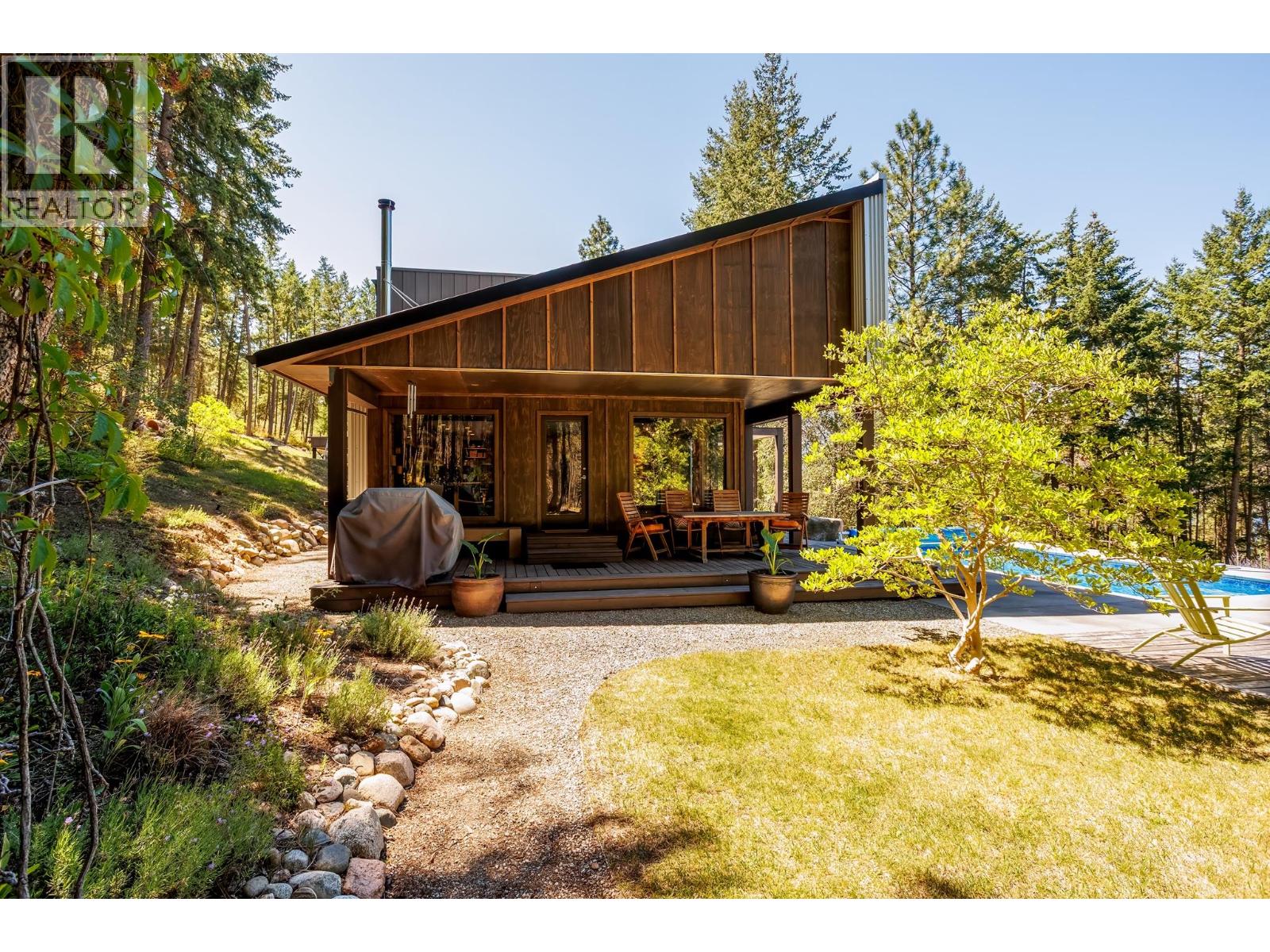 16355 Barkley Road, Lake Country
