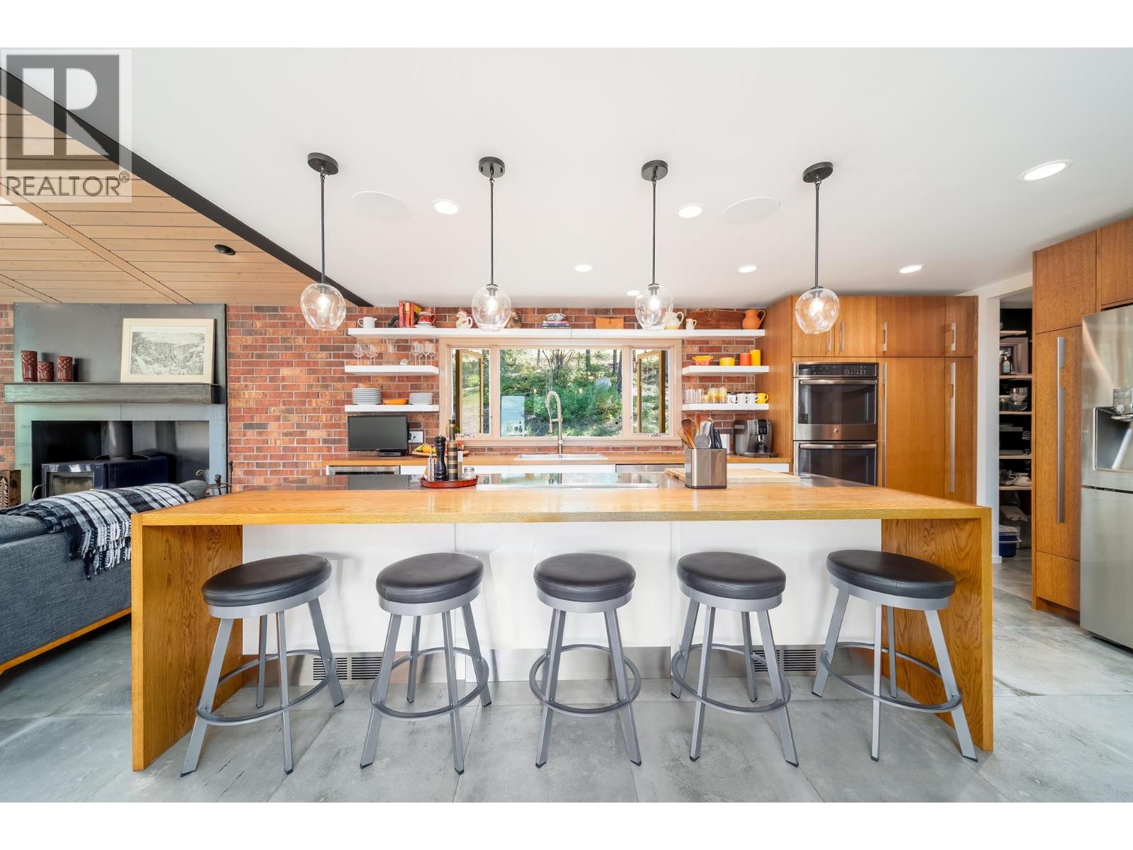 16355 Barkley Road, Lake Country