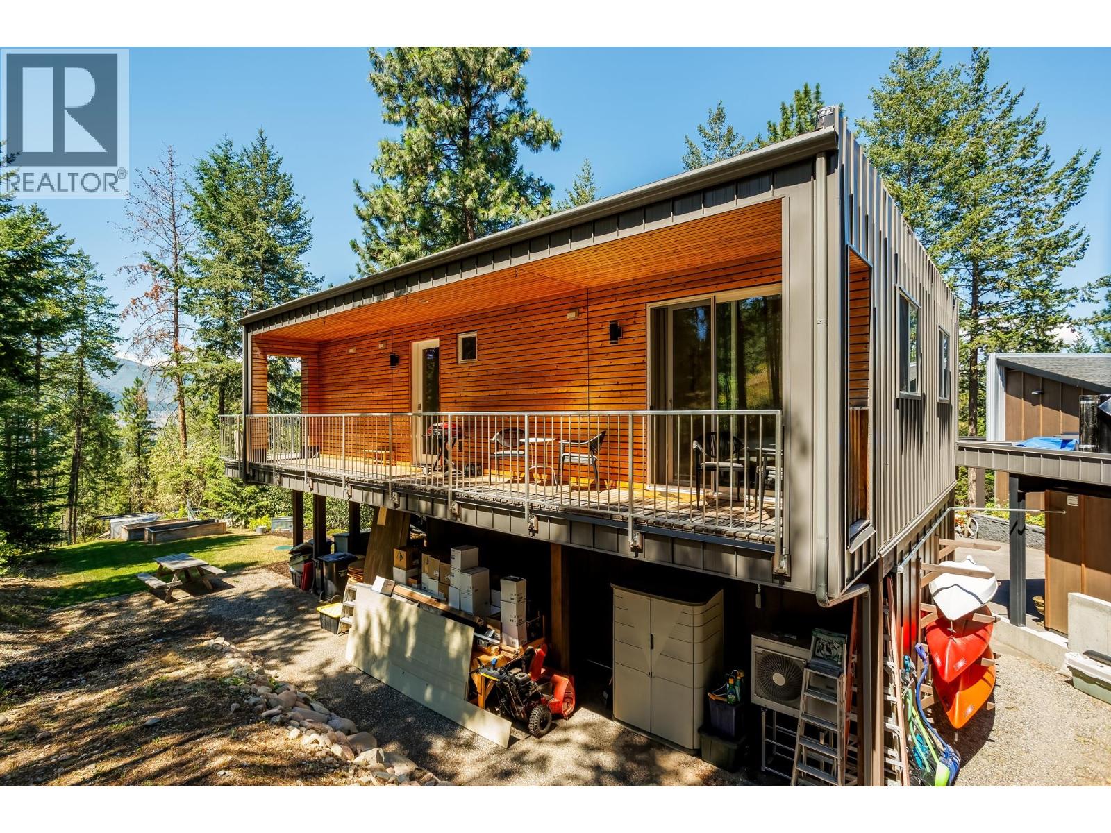 16355 Barkley Road, Lake Country