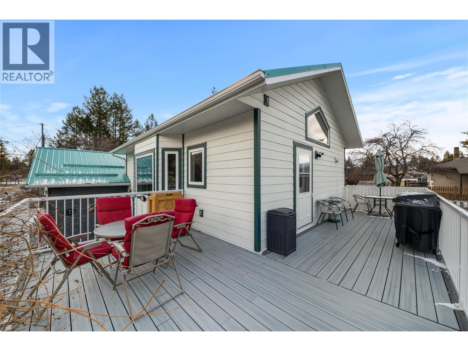 7527 Park Drive West, Radium Hot Springs