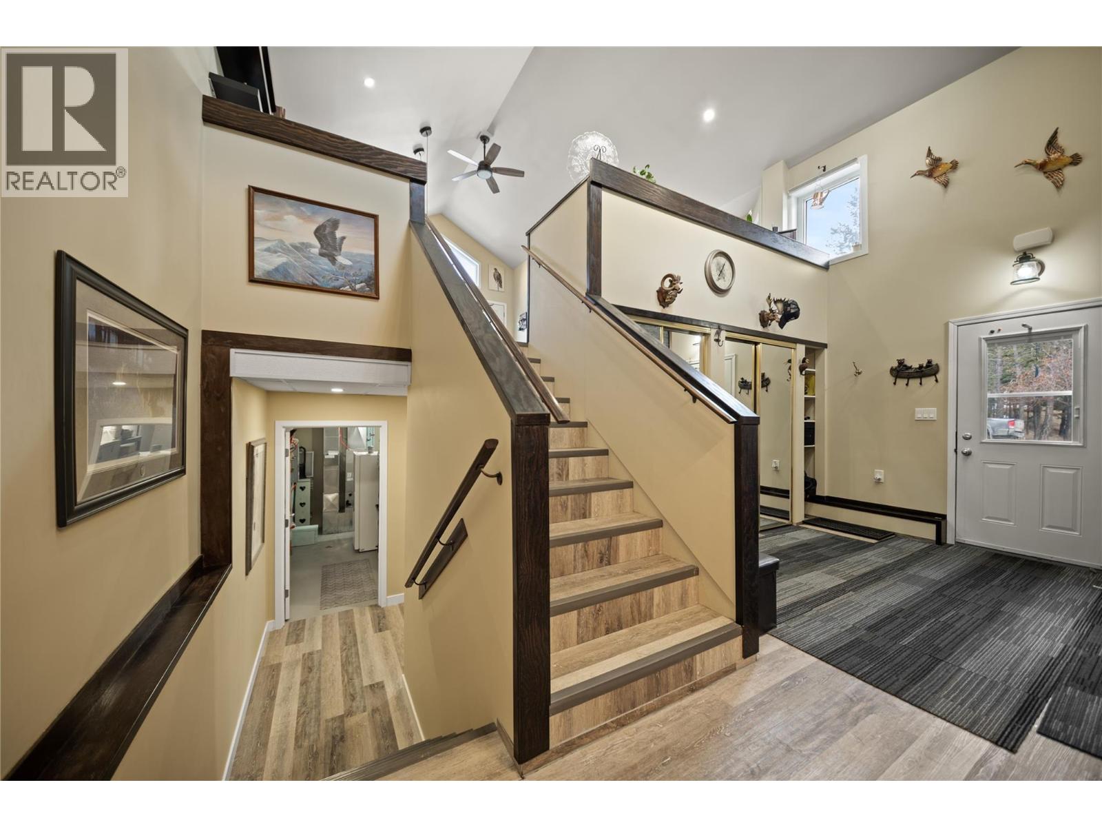 7527 Park Drive West, Radium Hot Springs