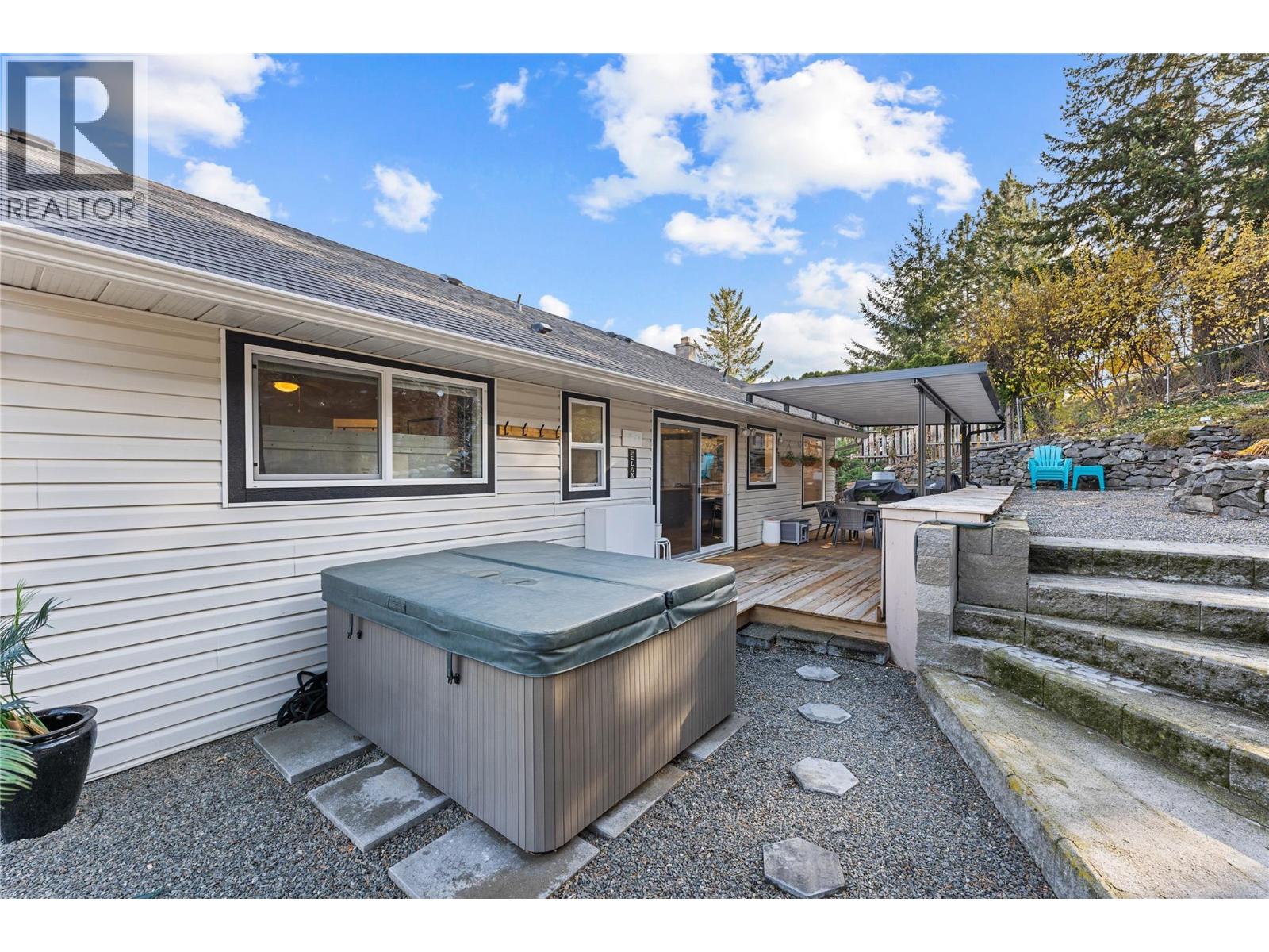 3380 McIver Road, West Kelowna