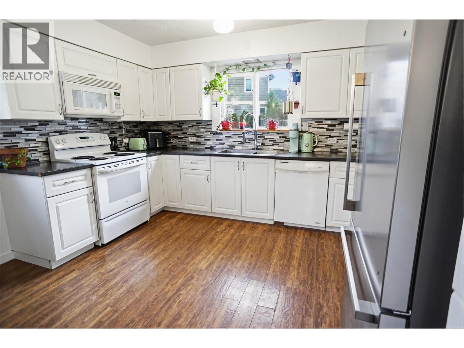 2811 BANK Road, Kamloops