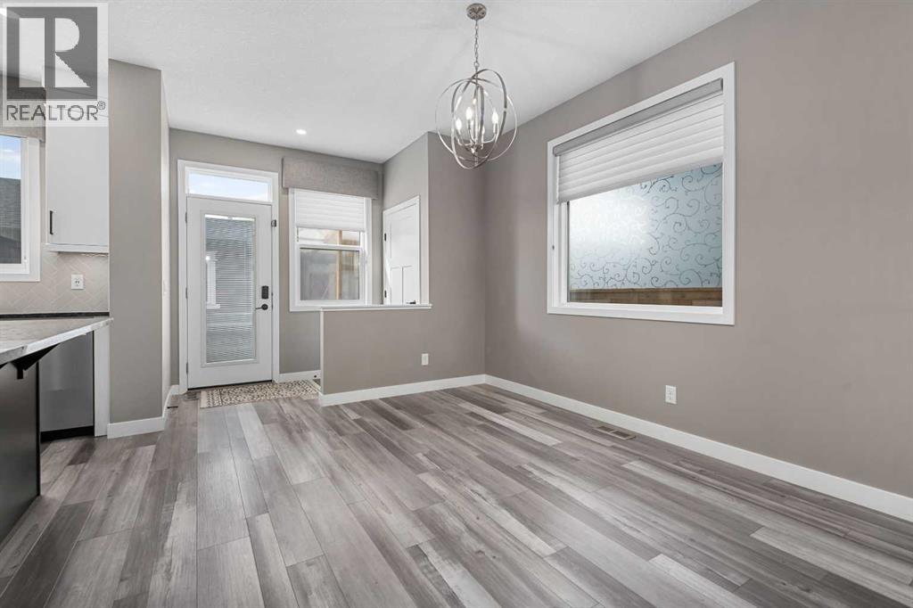 Single Family House 4 Level for Sale in  Evanston Hill NW Evanston Calgary 