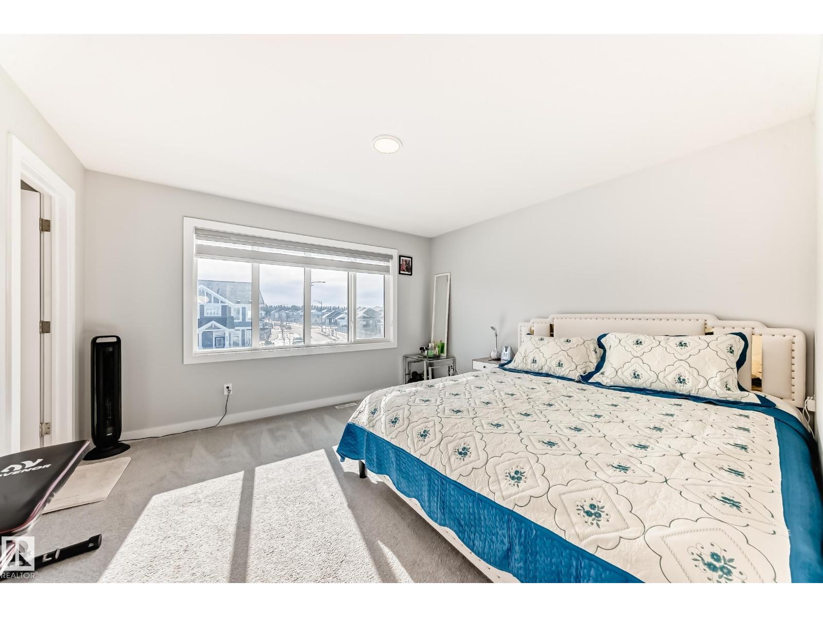 572 GLENRIDDING RAVINE DR SW - 24