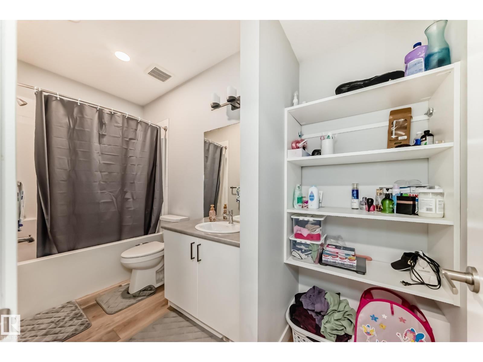 572 GLENRIDDING RAVINE DR SW - 48