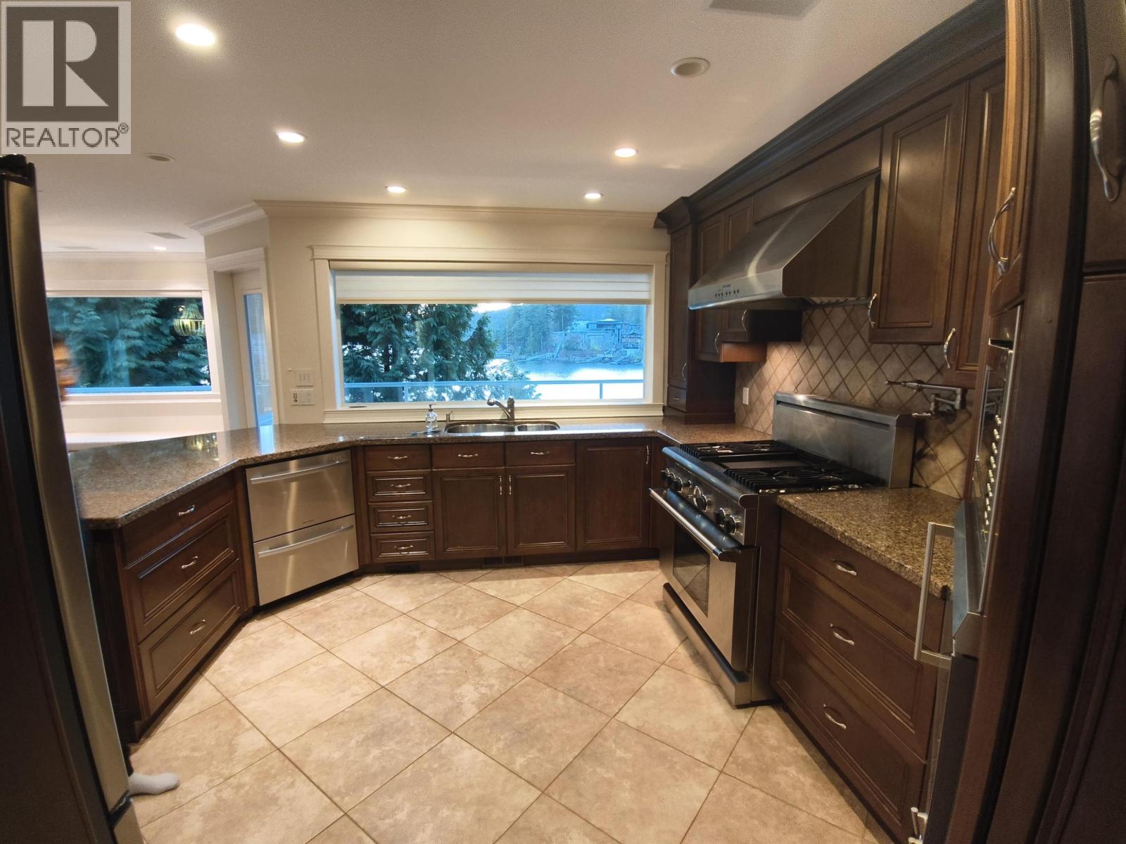 Upper 4xxx 4643 BELCARRA BAY ROAD, Belcarra