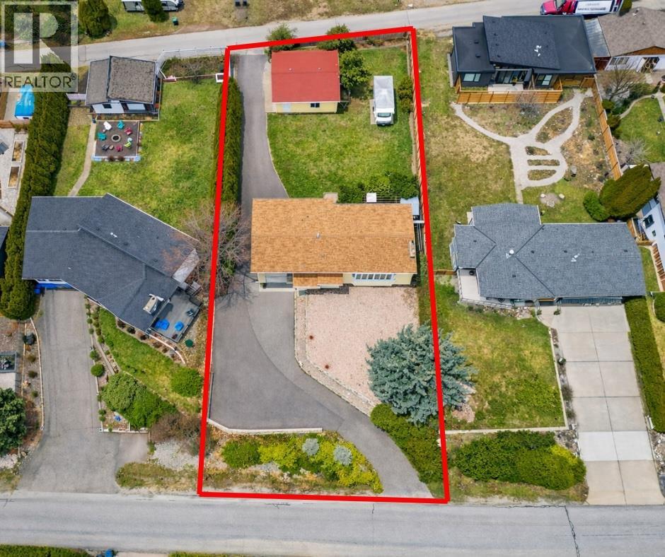  1141 Trevor Drive, West Kelowna