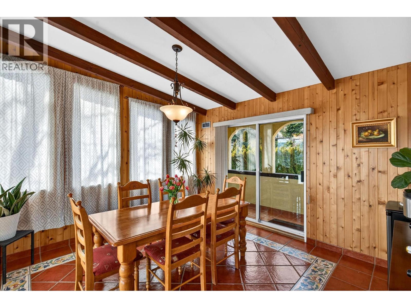  1141 Trevor Drive, West Kelowna