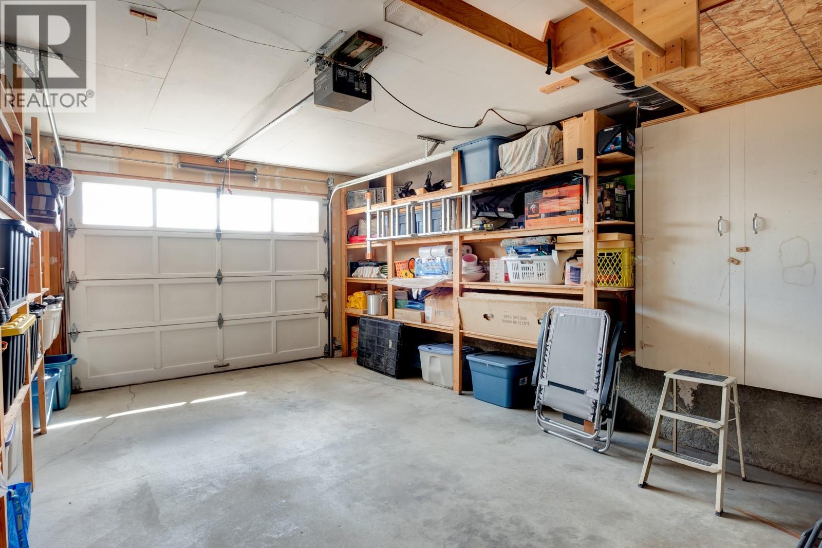  1141 Trevor Drive, West Kelowna