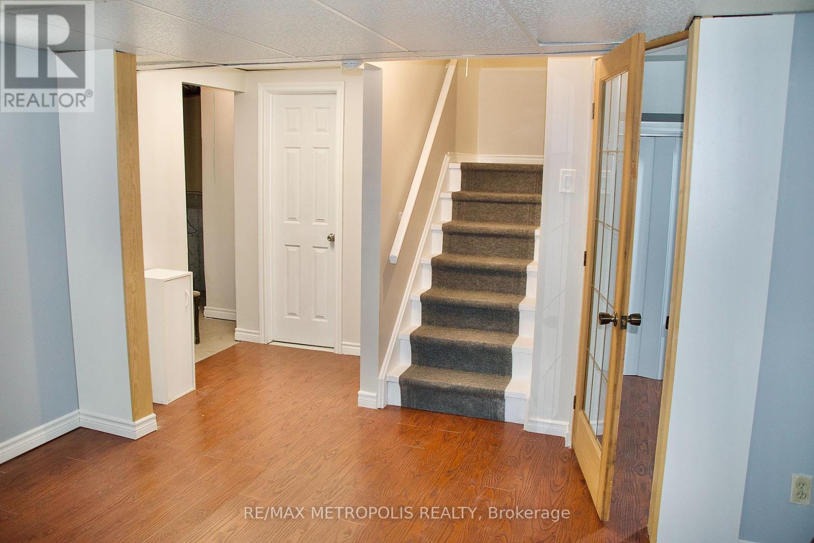 1405 MANITOU DRIVE - 28
