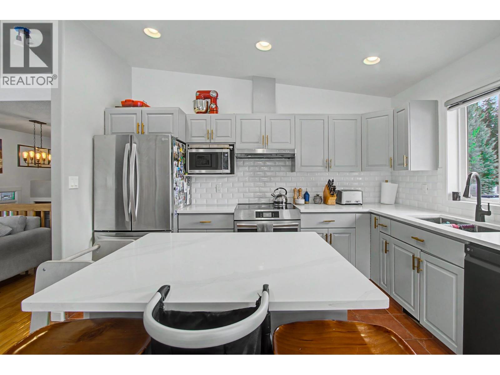 6655 NORTH NECHAKO ROAD - 12