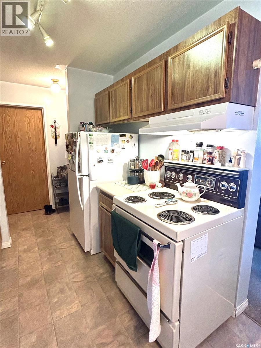 #417 1580 Olive Diefenbaker DRIVE - 9