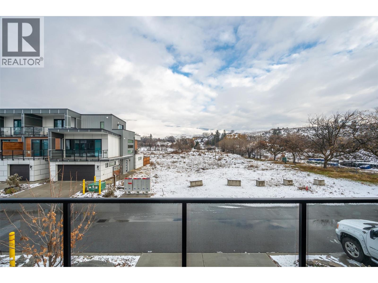 5995 Oliver Landing Crescent Unit# 5, Oliver