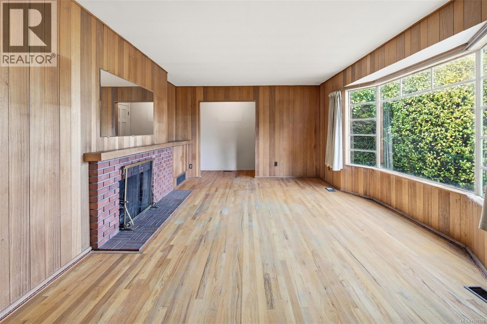 3984 HOLLYDENE PL - 12