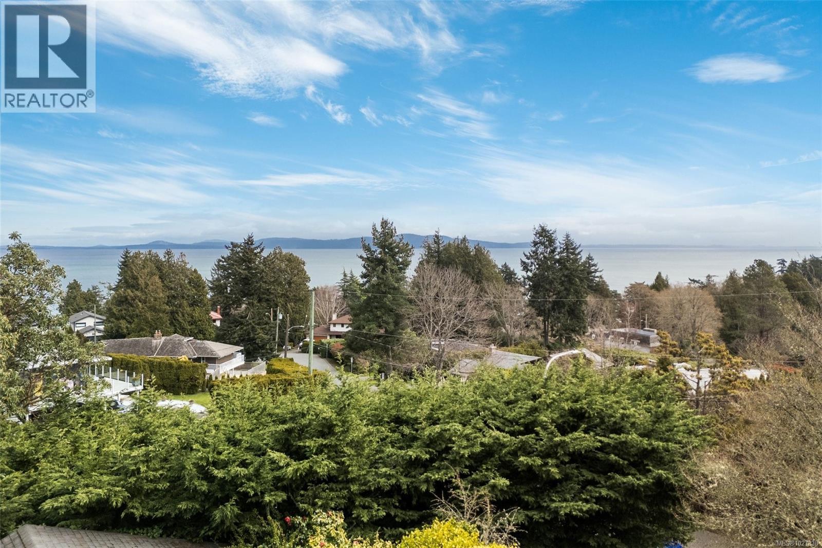 3984 HOLLYDENE PL - 6